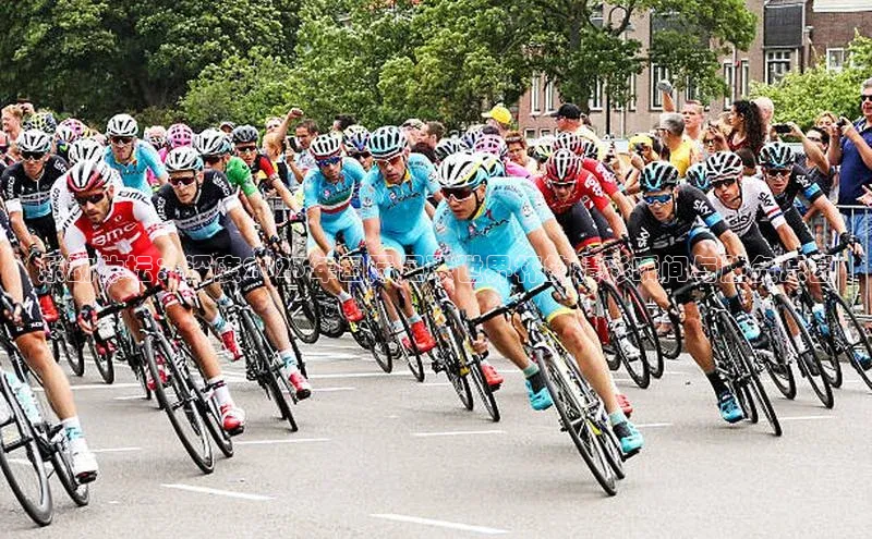 乐动体坛：深度2023年国际足联世界杯的精彩瞬间与胜负原因